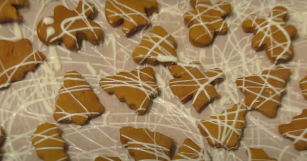 Gingerbread Dog Cookies